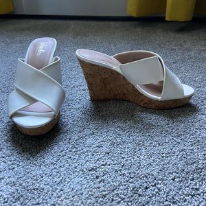 White wedge slides/sandles
